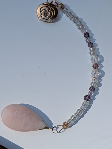 Violet energy teardrop - teardrop, rose